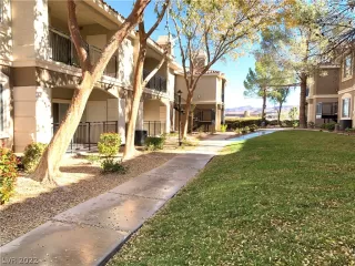 Photo #1: 2456284 Listing 