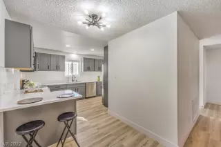 Photo #1: 2456314 Listing