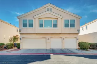 Photo #2: 2456333 Listing