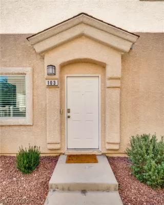 Photo #3: 2456333 Listing