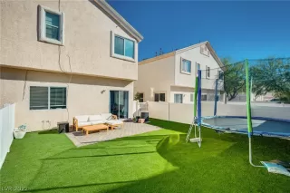 Photo #5: 2456333 Listing