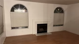 Photo #3: 2456357 Listing 