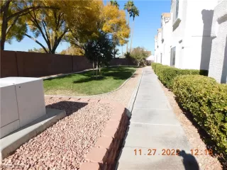 Photo #6: 2456385 Listing