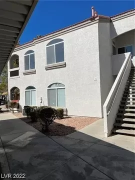 Photo #1: 2456425 Listing 