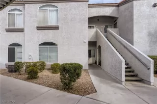 Photo #2: 2456425 Listing 