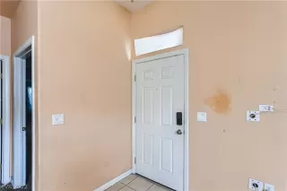 Photo #3: 2456425 Listing 