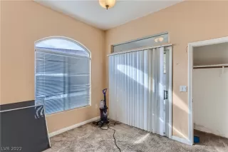 Photo #5: 2456425 Listing 