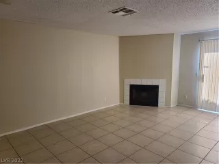 Photo #3: 2456440 Listing 