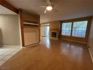 Photo #5: 2456471 Listing 