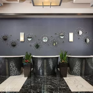 Photo #4: 2456503 Listing