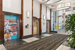 Photo #6: 2456503 Listing