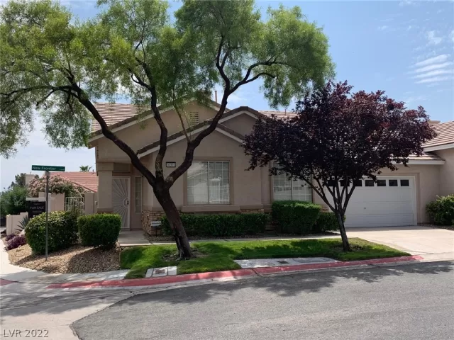 MLS: 2456516 Condo For Sale