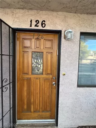 Photo #2: 2456534 Listing 