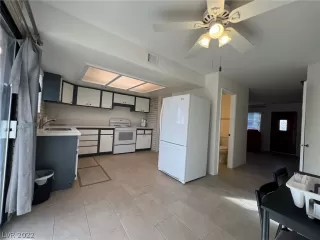 Photo #3: 2456534 Listing 