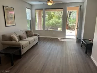 Photo #3: 2456535 Listing 