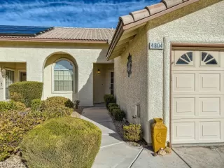 Photo #5: 2456572 Listing 