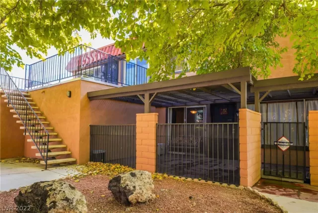 MLS: 2456641 Condo For Sale