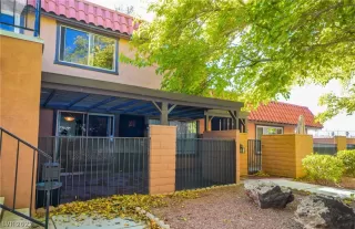 Photo #2: 2456641 Listing