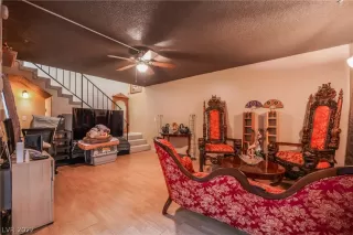 Photo #6: 2456641 Listing