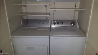 Photo #5: 2456729 Listing 