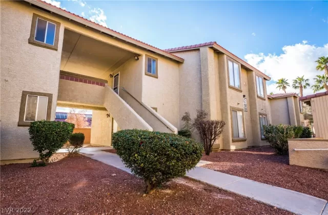 MLS: 2456763 Condo For Sale