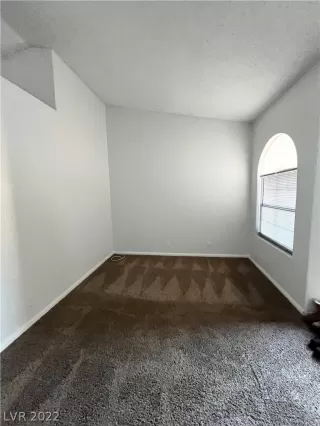 Photo #3: 2456777 Listing 