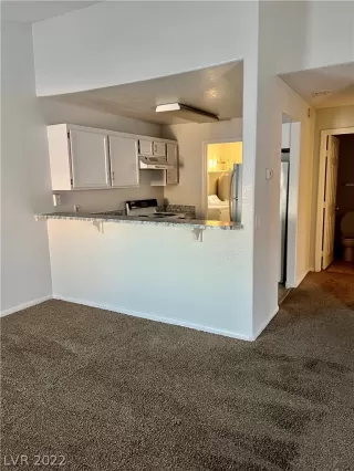 Photo #4: 2456777 Listing 