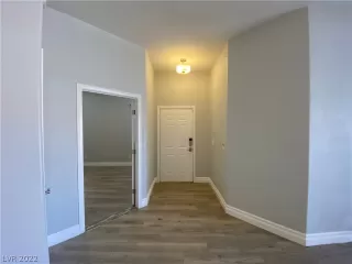 Photo #2: 2456805 Listing 