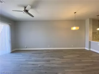 Photo #4: 2456805 Listing 