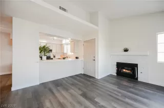 Photo #2: 2456812 Listing