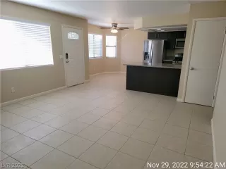 Photo #3: 2456835 Listing 