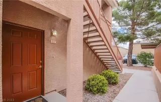Photo #2: 2456844 Listing 