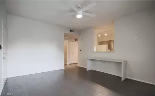 Photo #4: 2456844 Listing 