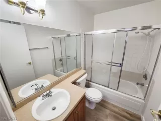 Photo #6: 2456855 Listing 