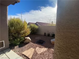 Photo #6: 2456856 Listing 