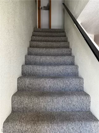 Photo #2: 2456860 Listing 