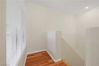 Photo #3: 2456895 Listing