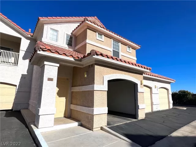 MLS: 2456900 Condo For Sale