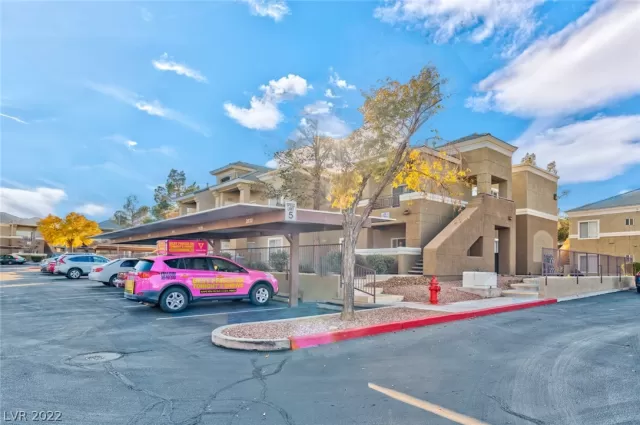 MLS: 2456913 Condo For Sale