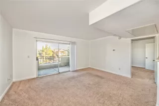 Photo #3: 2456913 Listing 