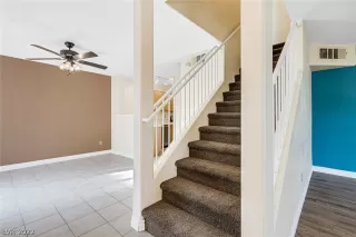 Photo #3: 2456943 Listing 