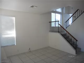 Photo #1: 2457049 Listing 