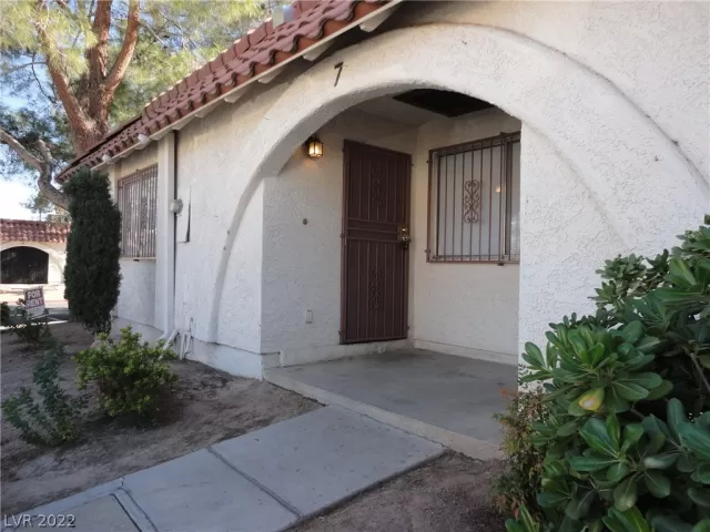MLS: 2457074 Condo For Sale