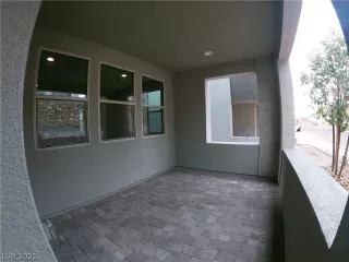 Photo #1: 2457079 Listing 