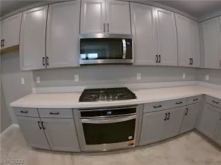 Photo #6: 2457079 Listing 