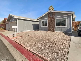 Photo #1: 2457099 Listing 