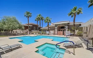 Photo #4: 2457139 Listing 