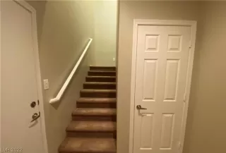 Photo #1: 2457210 Listing