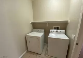 Photo #6: 2457210 Listing