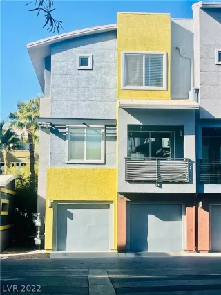 Photo #2: 2457214 Listing 